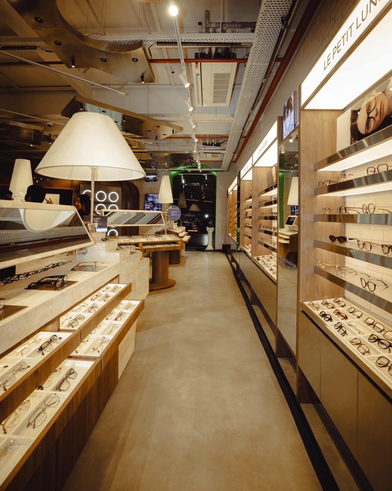 Lenskart Evolv Opens First Concept Flagship Store in Mumbai